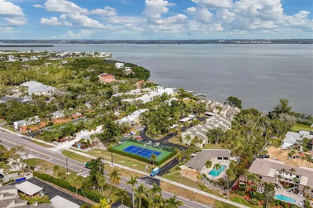 $794,999 | 5270 Gulf Of Mexico Drive, Unit 508, Longboat Key, FL 34228
