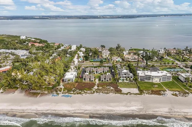 $794,999 | 5270 Gulf Of Mexico Drive, Unit 508, Longboat Key, FL 34228