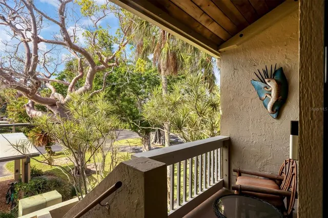 $794,999 | 5270 Gulf Of Mexico Drive, Unit 508, Longboat Key, FL 34228