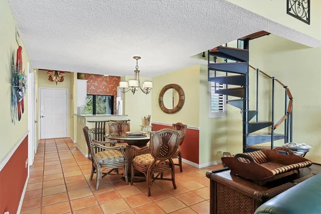 $794,999 | 5270 Gulf Of Mexico Drive, Unit 508, Longboat Key, FL 34228