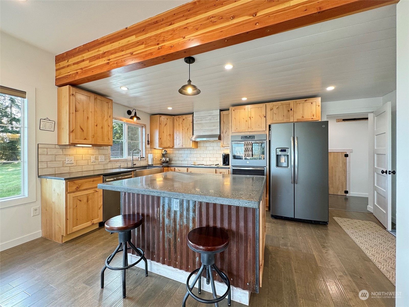 2502 Monroe Road Port Angeles, WA 98362 - Photo 13 of 40 Gallery Image 13