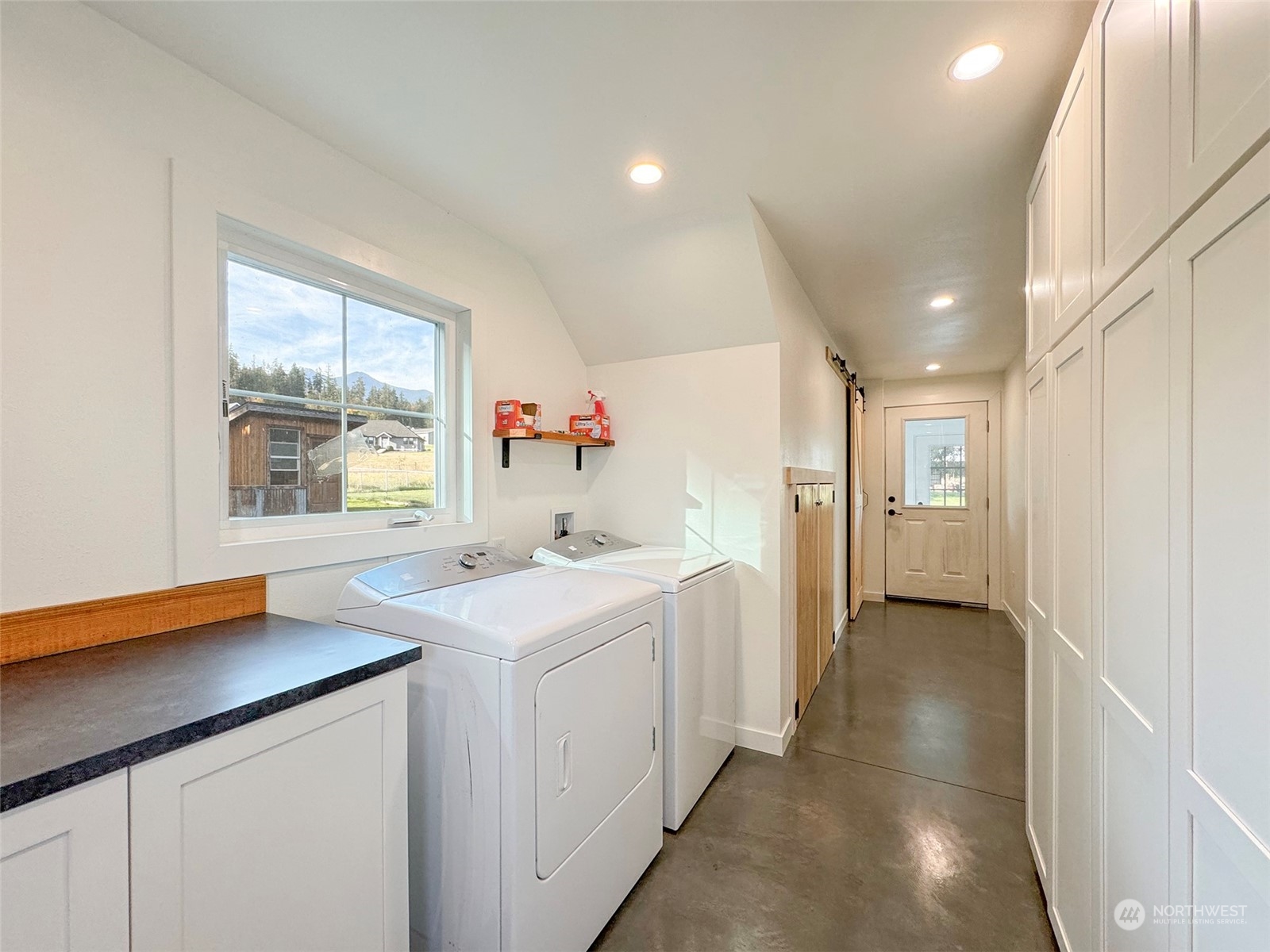 2502 Monroe Road Port Angeles, WA 98362 - Photo 20 of 40 Gallery Image 20