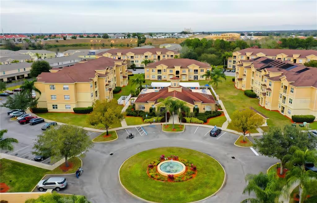 818 Terrace Ridge Circle, Unit 818 Davenport, FL 33896 - Photo 3 of 27