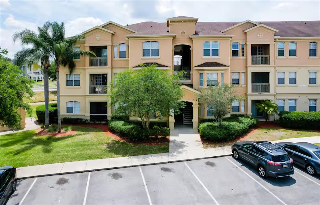 818 Terrace Ridge Circle, Unit 818 Davenport, FL 33896 - Photo 5 of 27