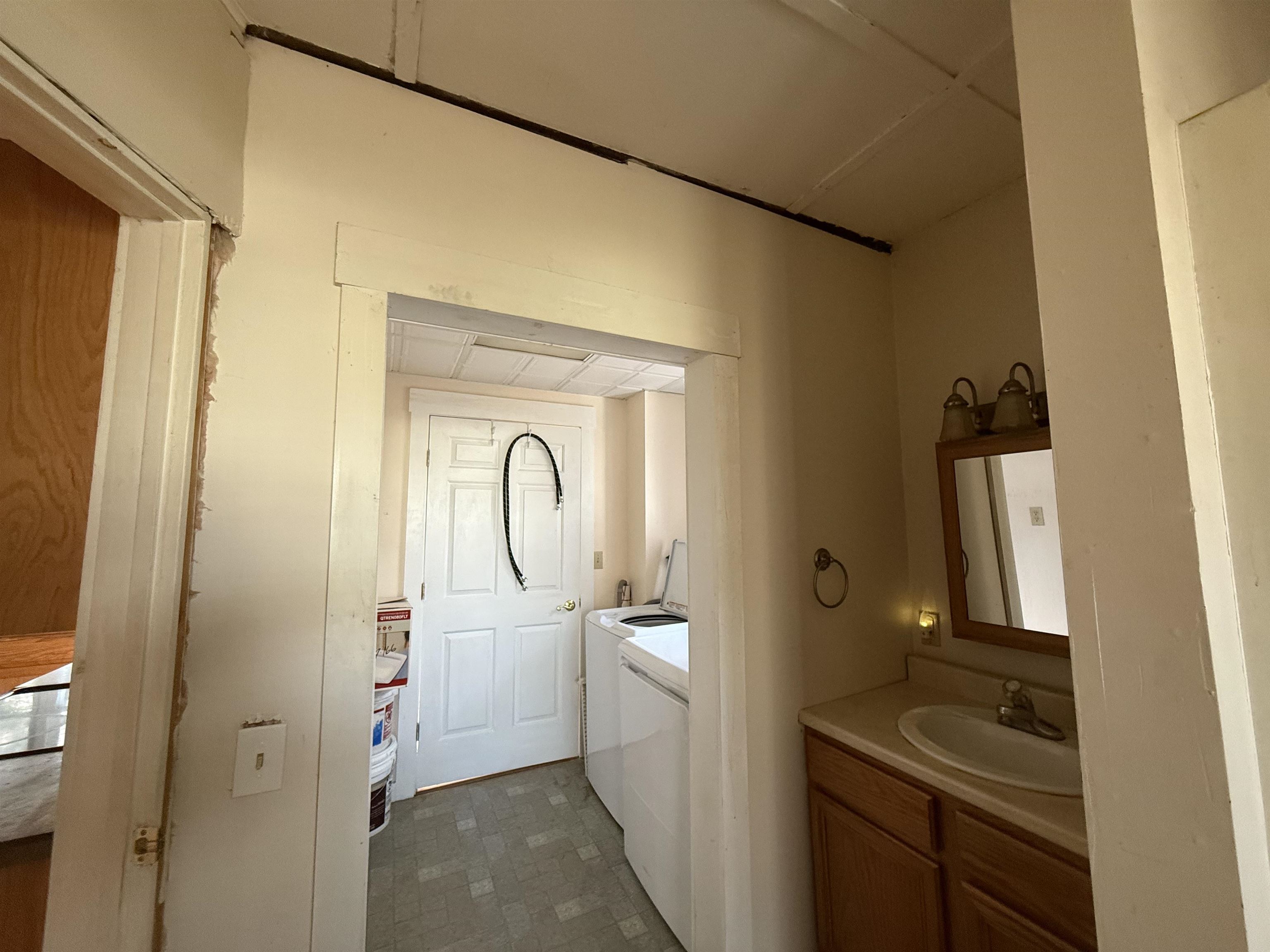 33 Maple Street Randolph, VT 05060 - Photo 9 of 23