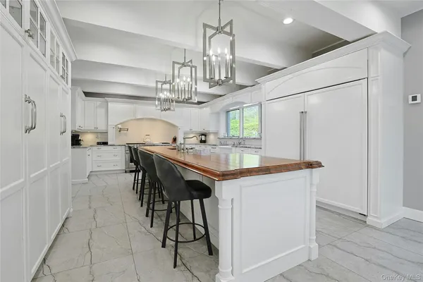 $3,499,999 | 12 Rollingwood Drive, New City, NY 10956