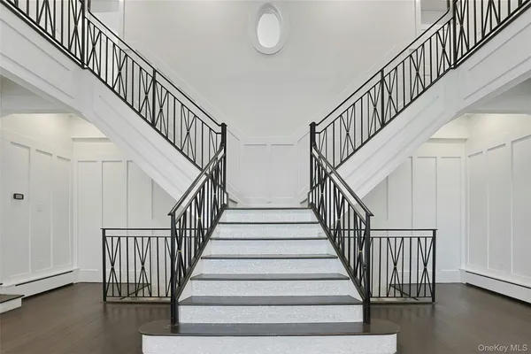 $3,499,999 | 12 Rollingwood Drive, New City, NY 10956
