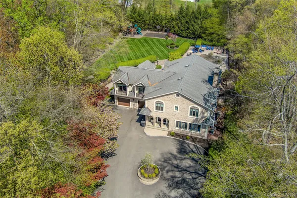 $3,499,999 | 12 Rollingwood Drive, New City, NY 10956