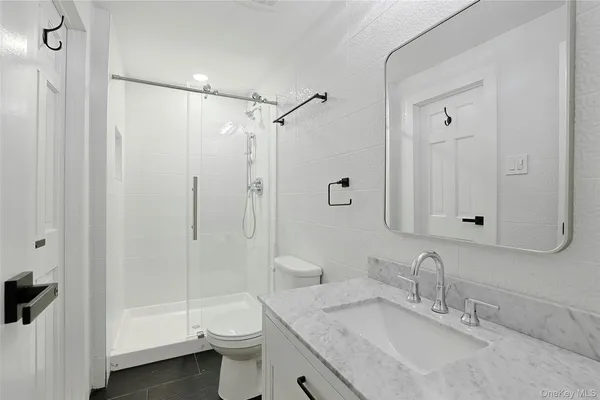 $3,499,999 | 12 Rollingwood Drive, New City, NY 10956