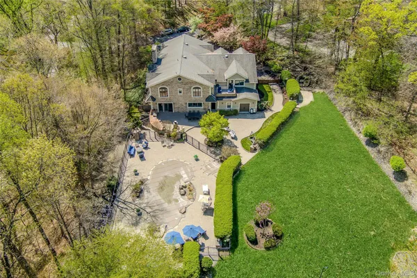 $3,499,999 | 12 Rollingwood Drive, New City, NY 10956