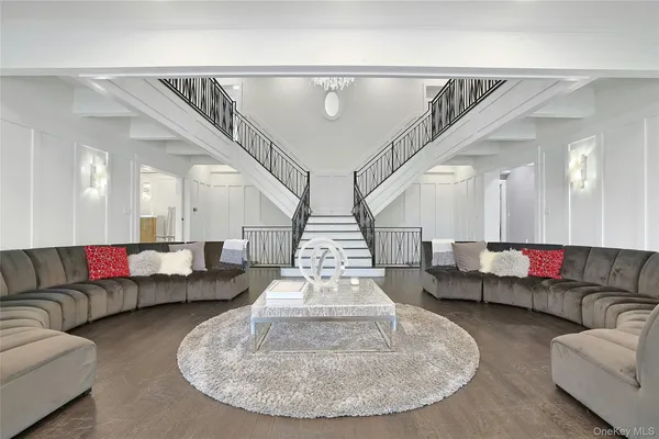 $3,499,999 | 12 Rollingwood Drive, New City, NY 10956