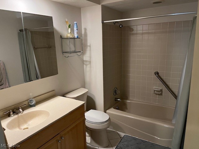 3325 Green Road Beachwood, OH 44122 - Photo 5 of 19 Full bathroom