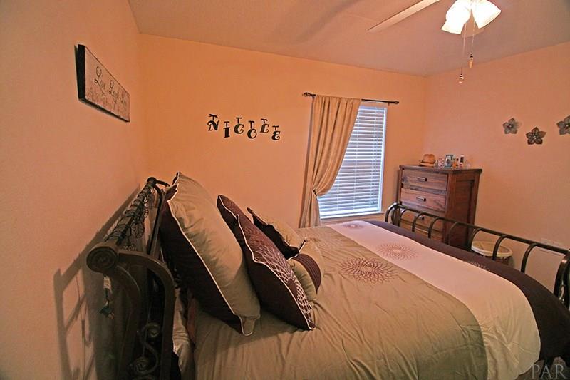 1087 Brownfield Road Pensacola, FL 32526 - Photo 12 of 23 Gallery Image 12