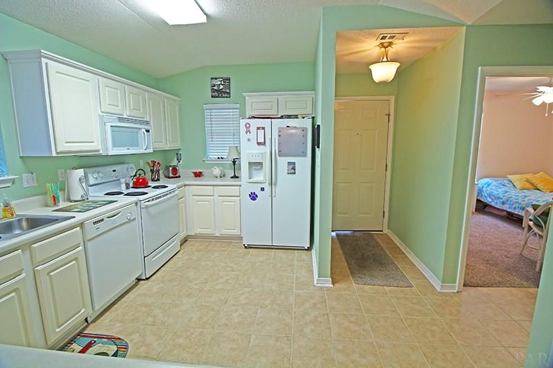 1087 Brownfield Road Pensacola, FL 32526 - Photo 9 of 23 Gallery Image 9