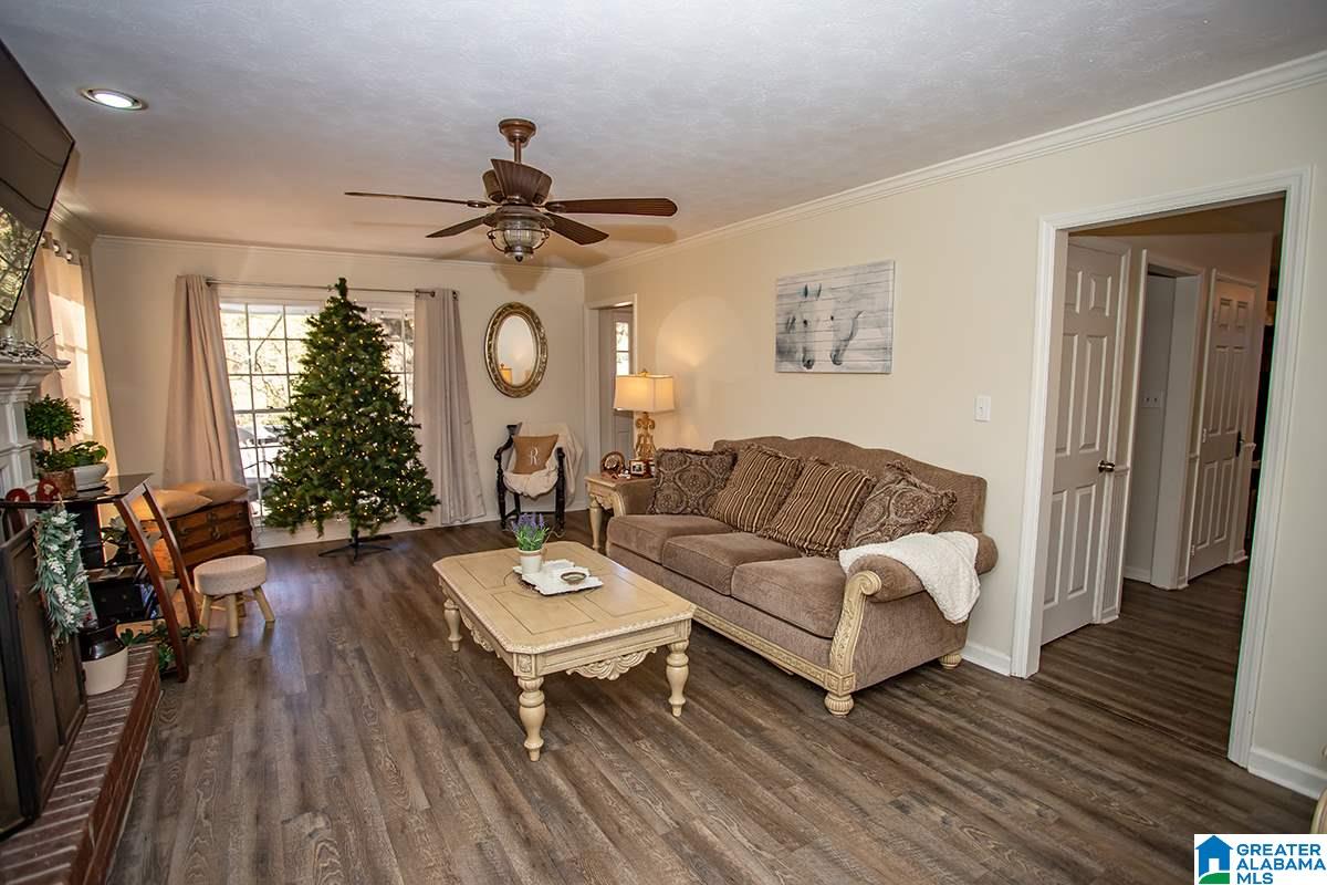 1040 Independence Court Alabaster, AL 35007 - Photo 13 of 39