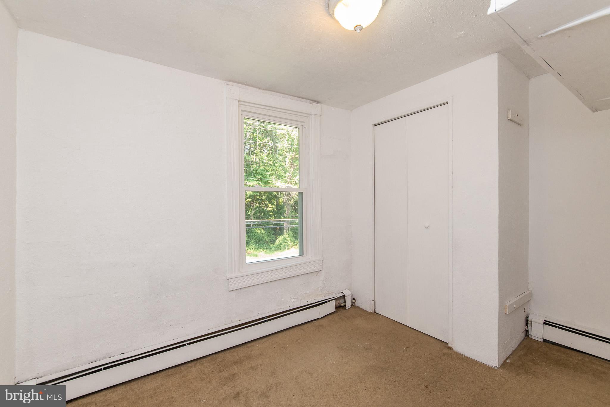 831 Back River Neck Road Baltimore, MD 21221 - Photo 19 of 30 Bedroom