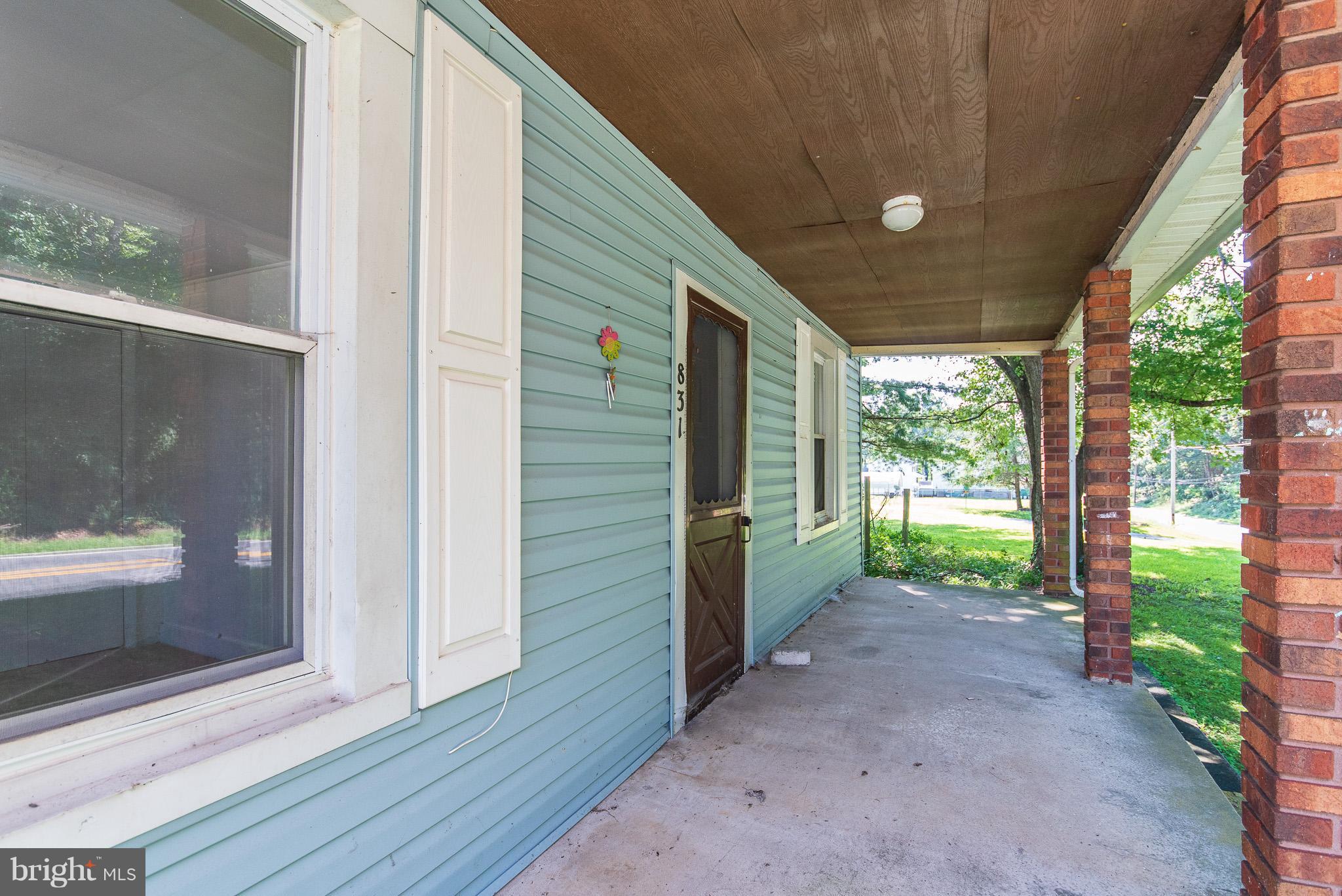 831 Back River Neck Road Baltimore, MD 21221 - Photo 3 of 30 Exterior (Front)
