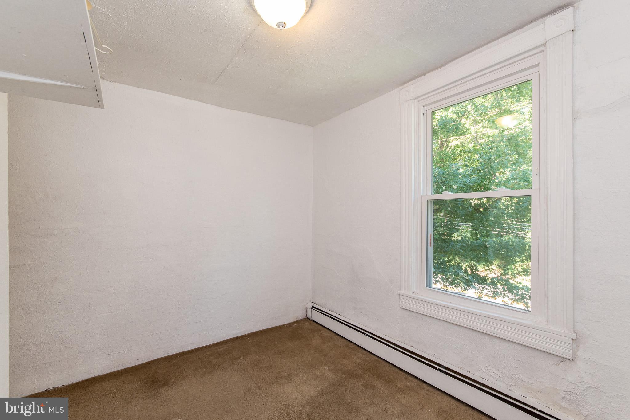 831 Back River Neck Road Baltimore, MD 21221 - Photo 23 of 30 Bedroom
