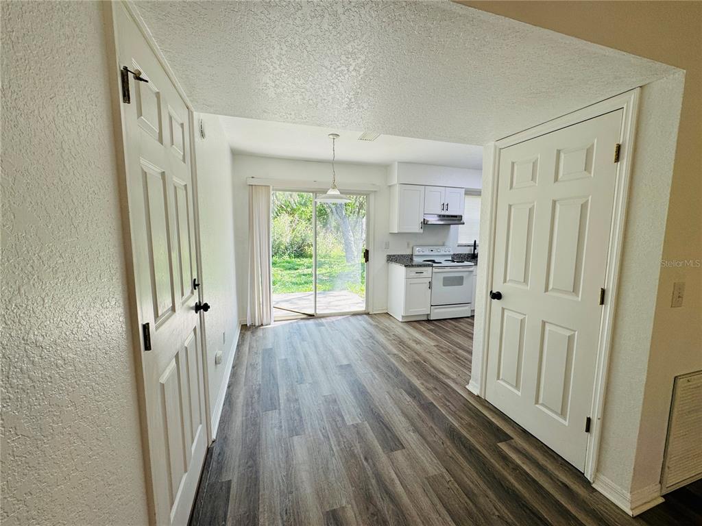 3818 Red Oak Court Lake Wales, FL 33898 - Photo 7 of 40