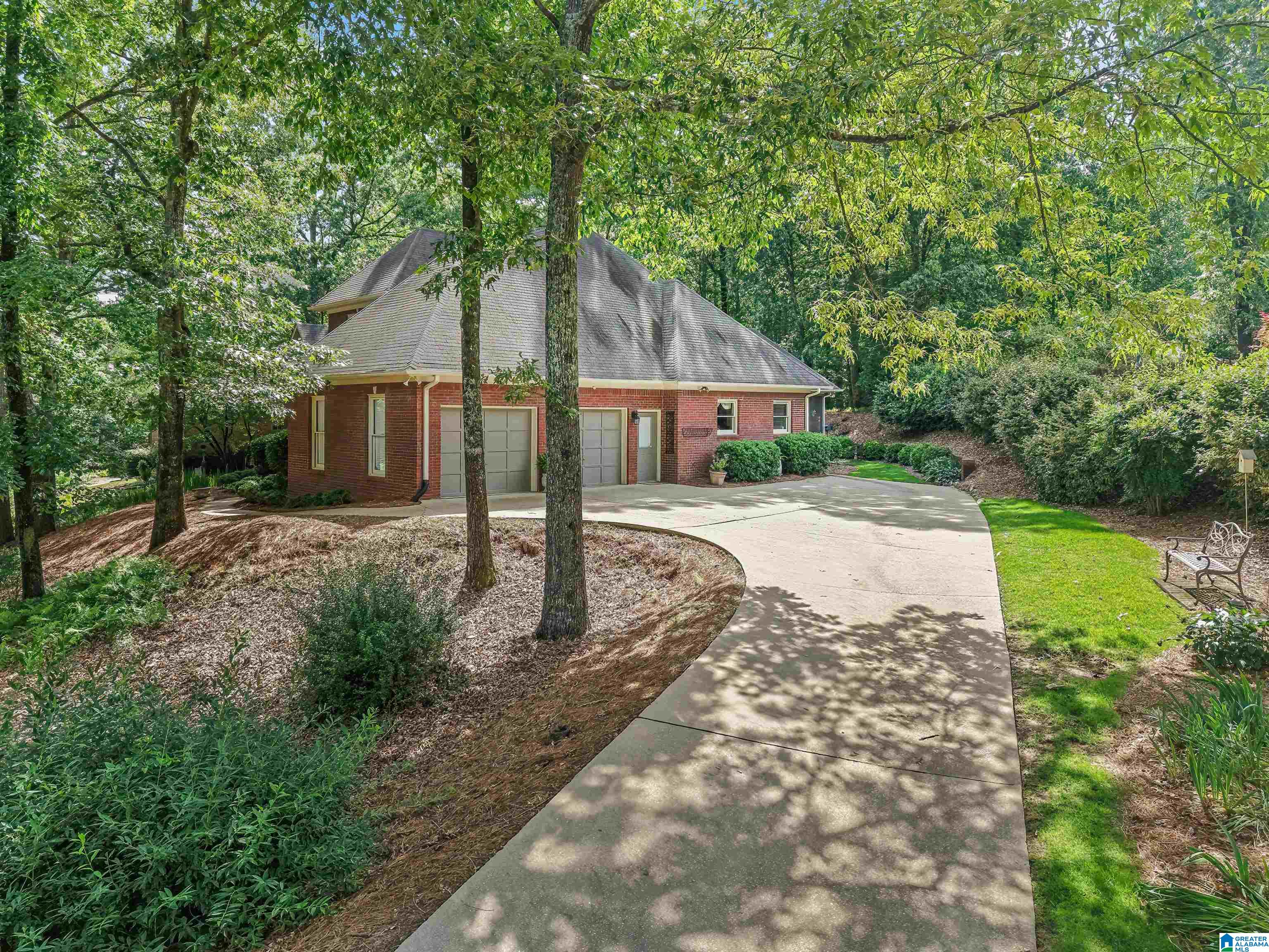 601 Bayhill Road Birmingham, AL 35244 - Photo 2 of 78