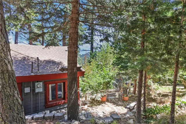 $260,000 | 25108 Grandview Drive, Crestline, CA 92325