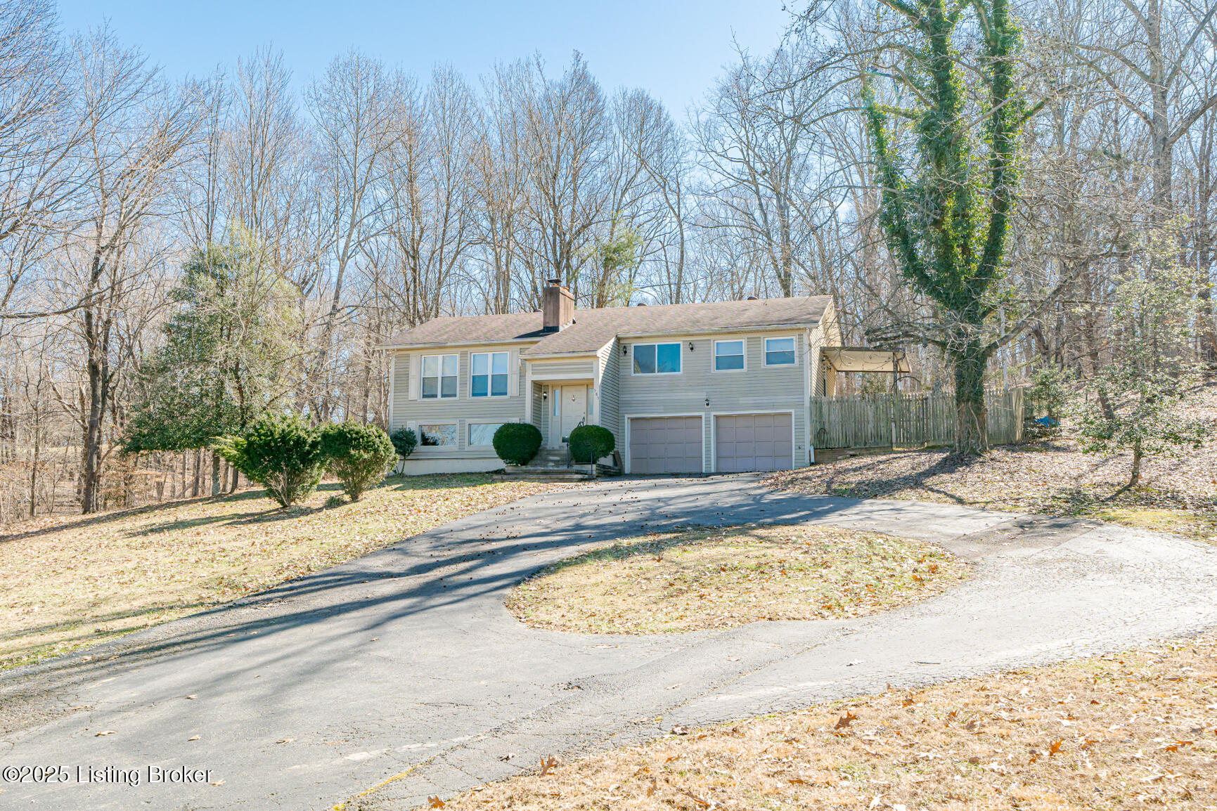585 Foley Road Shepherdsville, KY 40165 - Photo 77 of 78 DSC00326