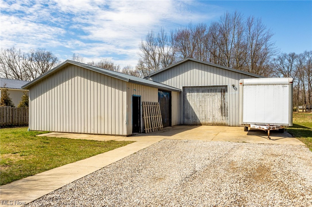 32294 Center Ridge Road North Ridgeville, OH 44039 - Photo 4 of 32 Gallery Image 4
