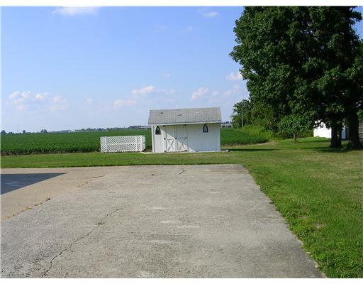 3905 Wilson Road Rockford, OH 45882 - Photo 3 of 18