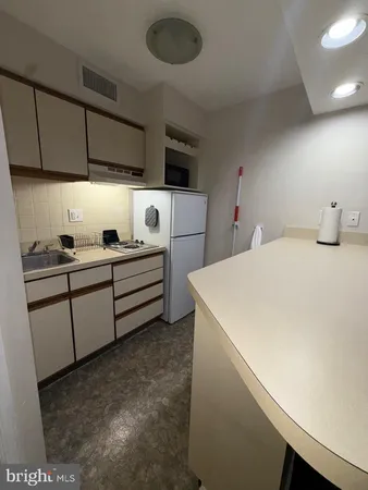 $2,100 | 2971 Valley Avenue, Winchester, VA 22601