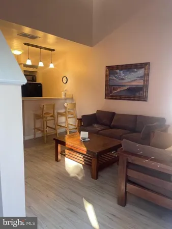 $2,100 | 2971 Valley Avenue, Winchester, VA 22601