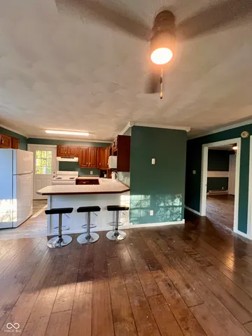 $215,000 | 8070 North Private Road 400, Brazil, IN 47834