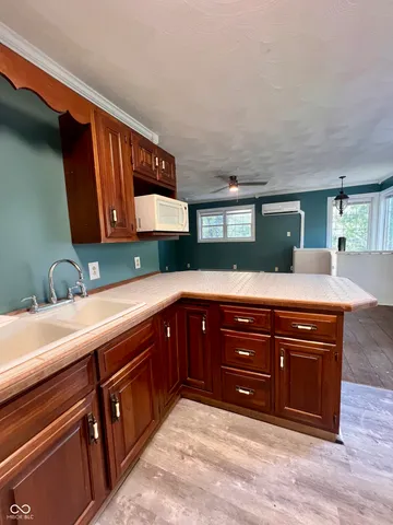 $215,000 | 8070 North Private Road 400, Brazil, IN 47834