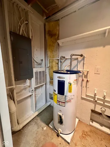 $215,000 | 8070 North Private Road 400, Brazil, IN 47834