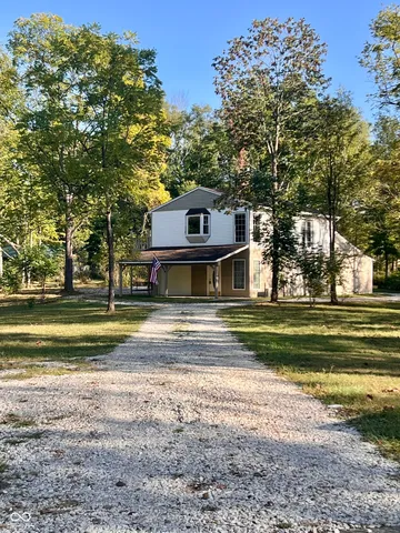 $215,000 | 8070 North Private Road 400, Brazil, IN 47834