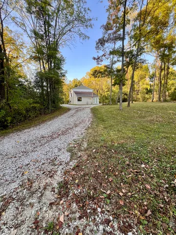 $215,000 | 8070 North Private Road 400, Brazil, IN 47834