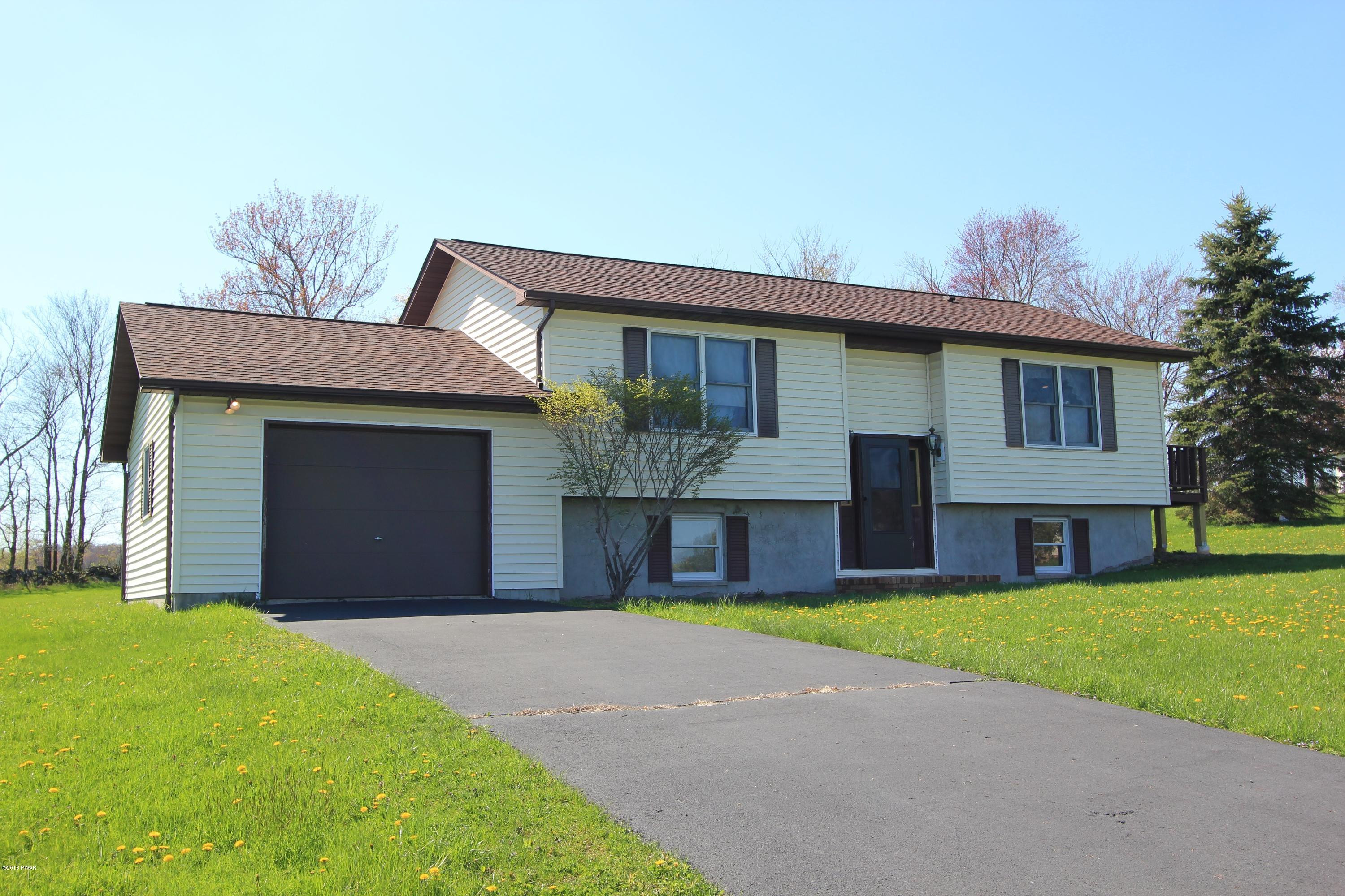 59 Edward Road Beach Lake, PA 18405 - Photo 3 of 14 Gallery Image 3