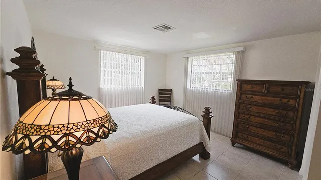 $2,900 | 787 Liberty Street, Englewood, FL 34223