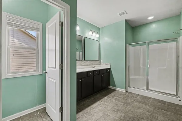 $395,000 | 4611 Summer View Drive, Gainesville, GA 30504