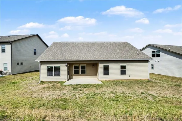 $395,000 | 4611 Summer View Drive, Gainesville, GA 30504