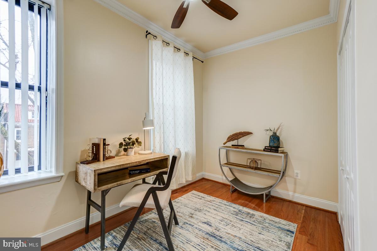 1437 Spring Road Northwest, Unit 21 Washington, DC 20010 - Photo 21 of 28 Bedroom