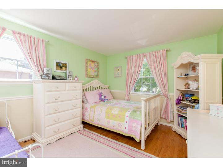 25 Regent Road Cherry Hill, NJ 08003 - Photo 12 of 21 Gallery Image 12