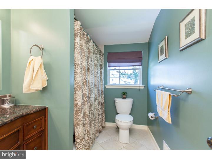 25 Regent Road Cherry Hill, NJ 08003 - Photo 10 of 21 Gallery Image 10
