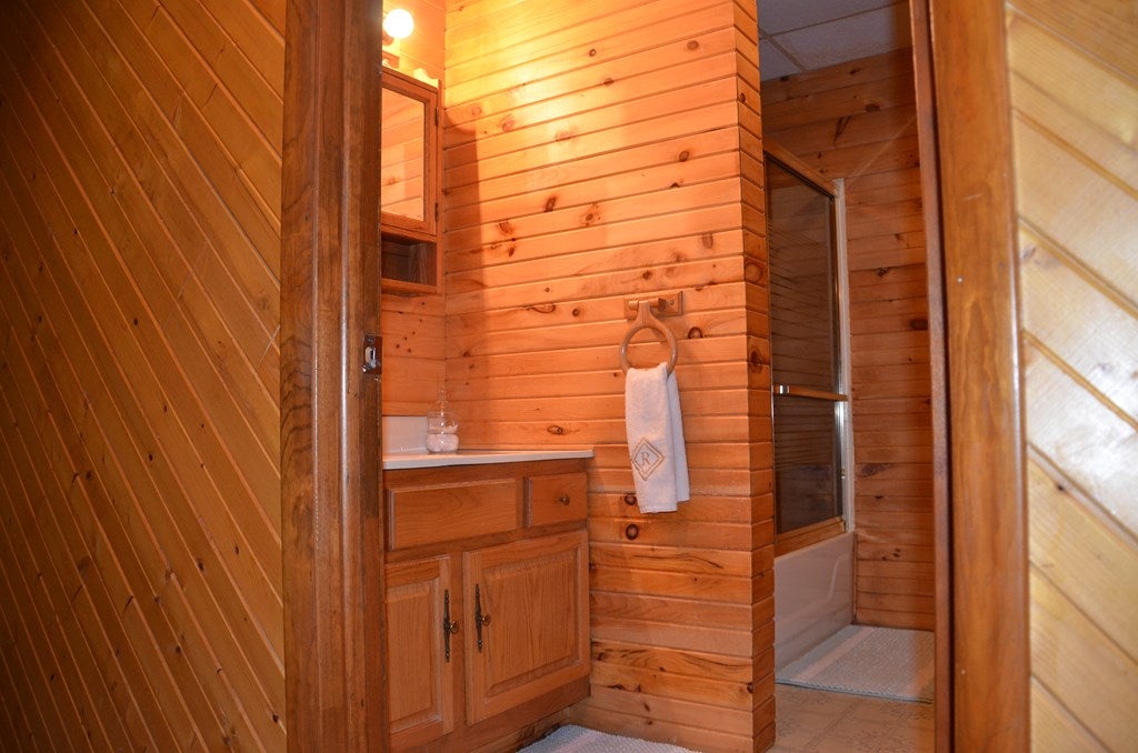 2115 Risbon Road Saxton, PA 16678 - Photo 13 of 20 Gallery Image 13