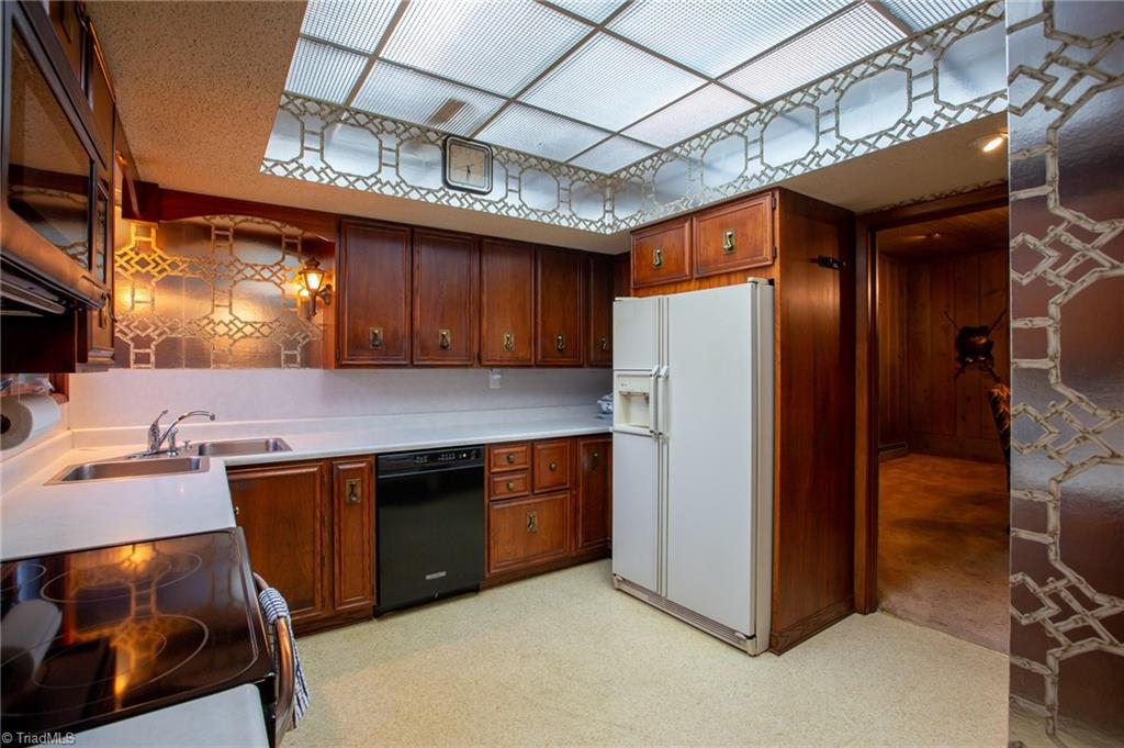 405 Albertson Road Thomasville, NC 27360 - Photo 20 of 43 Gallery Image 20