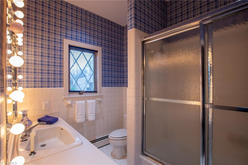 405 Albertson Road Thomasville, NC 27360 - Photo 24 of 43 Gallery Image 24