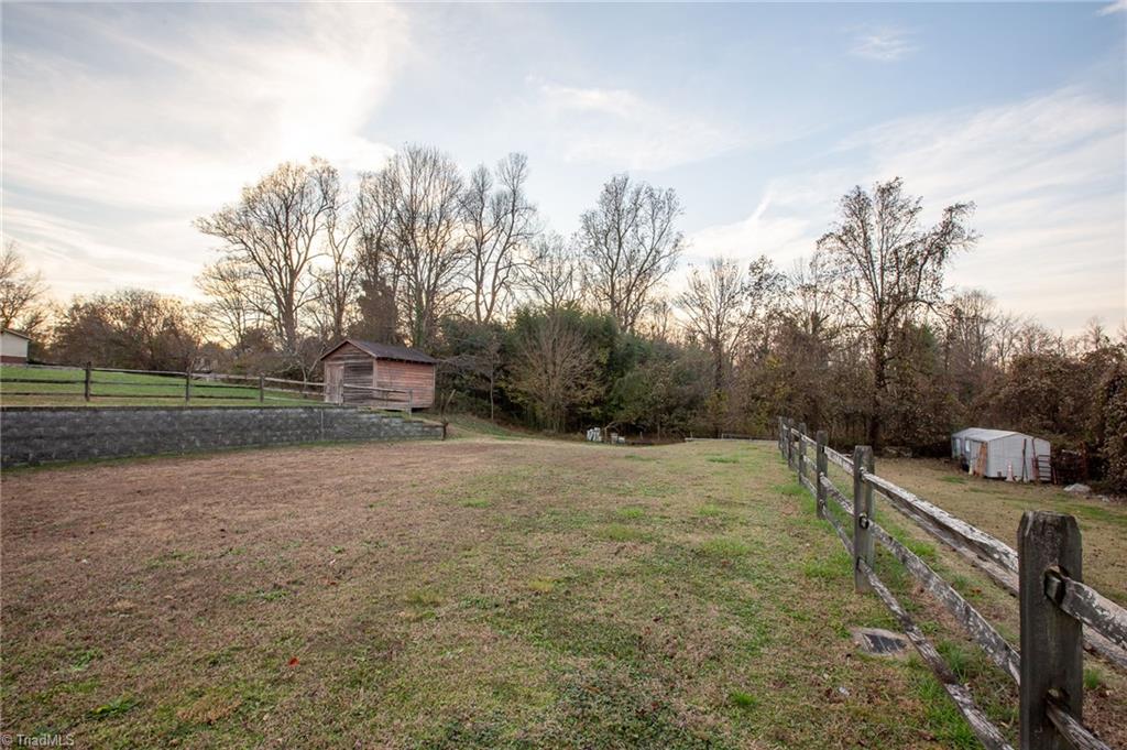 405 Albertson Road Thomasville, NC 27360 - Photo 41 of 43 Gallery Image 41