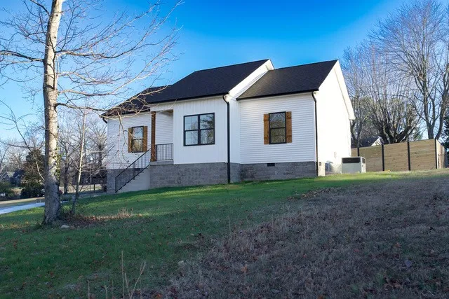 $334,900 | 313 Dreamland Drive, Greenbrier, TN 37073