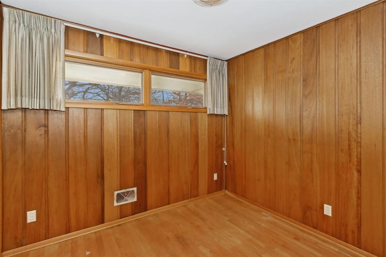 1674 Ridge Road Iowa City, IA 52245 - Photo 14 of 29 Gallery Image 14