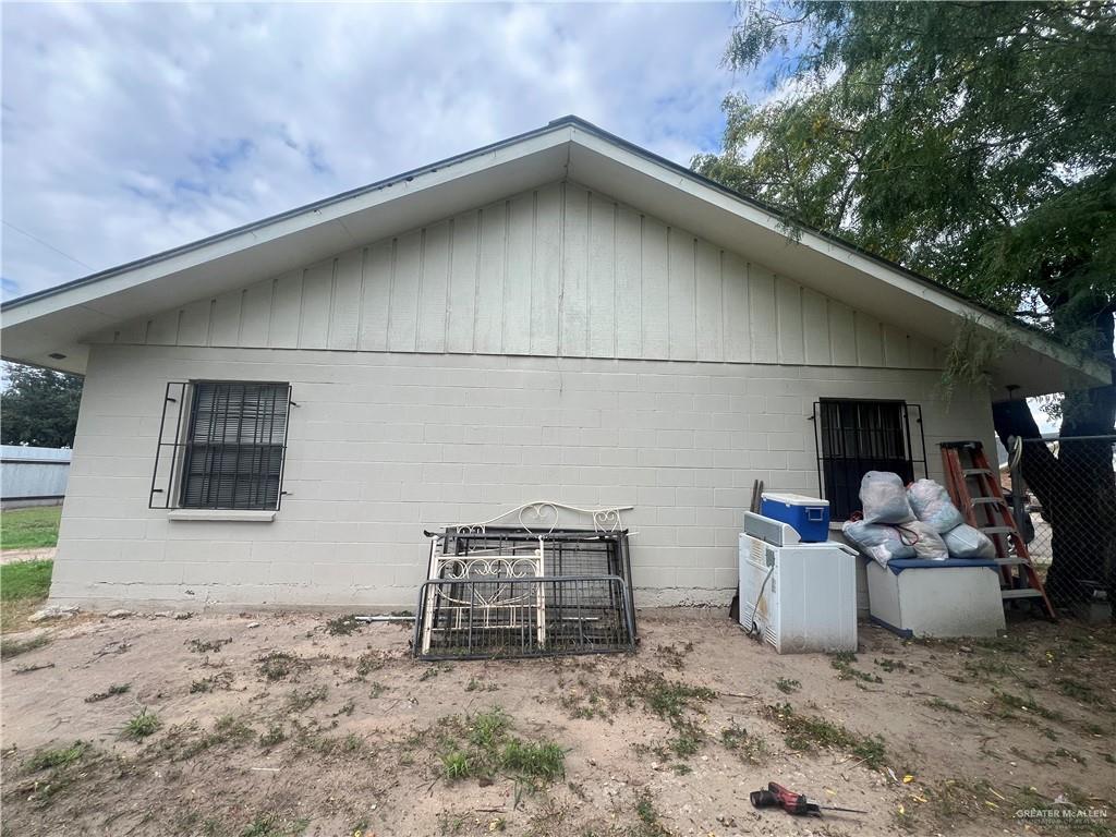 5020 La Homa Road Mission, TX 78574 - Photo 23 of 28 a view of a chairs in a patio
