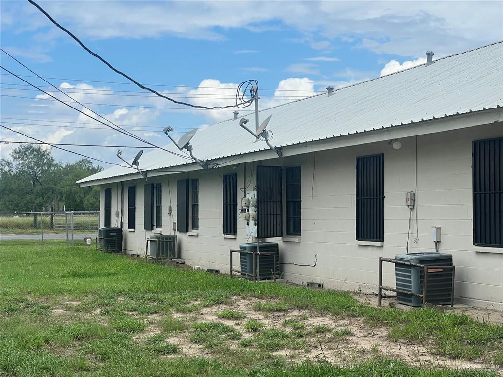 5020 La Homa Road Mission, TX 78574 - Photo 27 of 28 a front view of house with yard
